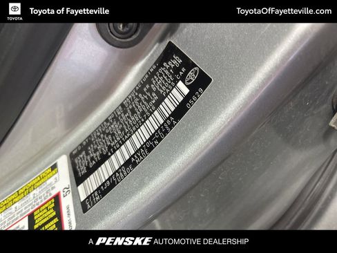 Used 2024 Toyota Camry SE image 21