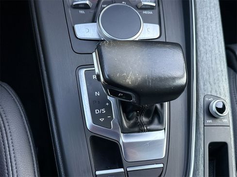 Used 2018 Audi A5 2.0T Premium Plus image 22