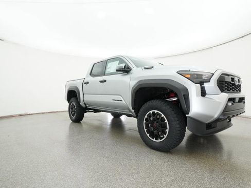 New 2025 Toyota Tacoma TRD Off-Road AWD/4WD image 48