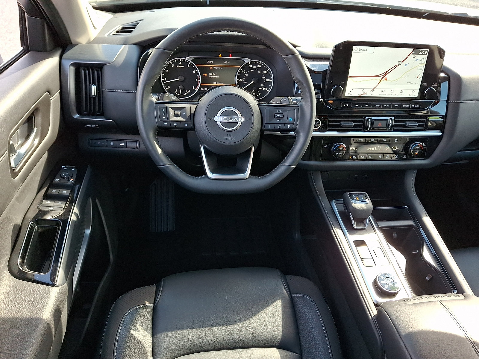 Used 2024 Nissan Pathfinder SL w/ SL Premium Package AWD/4WD image 13