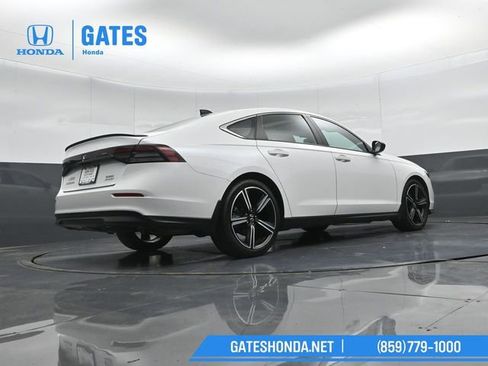 Used 2023 Honda Accord Sport image 36