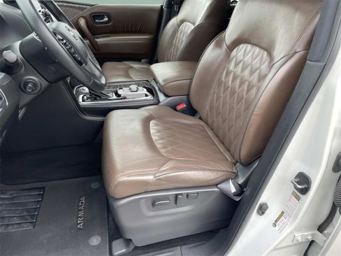 Used 2022 Nissan Armada Platinum w/ Captain's Chairs Package image 23