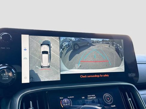 Used 2023 Lexus LX 600 F Sport w/ Accessory Package (Z1) image 34