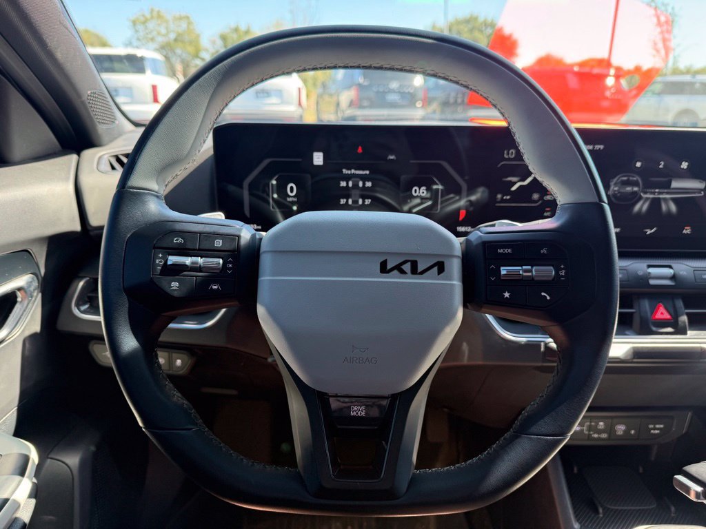 Used 2025 Kia K4 GT-Line w/ GT-Line Sunroof Package FWD image 13