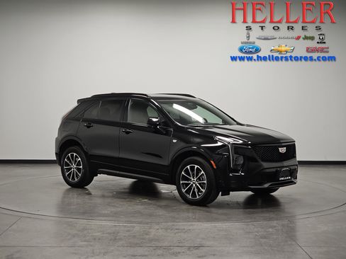 Used 2025 Cadillac XT4 Sport image 1