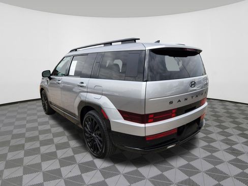 Used 2025 Hyundai Santa Fe Calligraphy AWD/4WD image 3