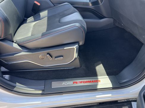 Used 2024 Ford F150 Raptor AWD/4WD image 63