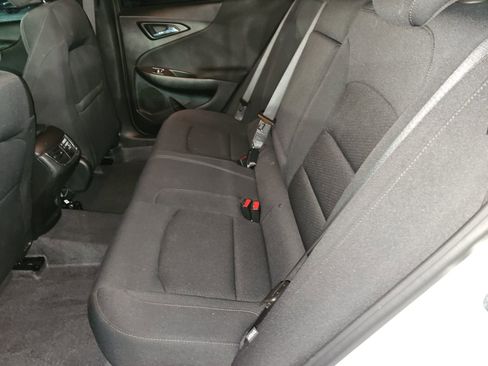 Used 2024 Chevrolet Malibu LT image 19