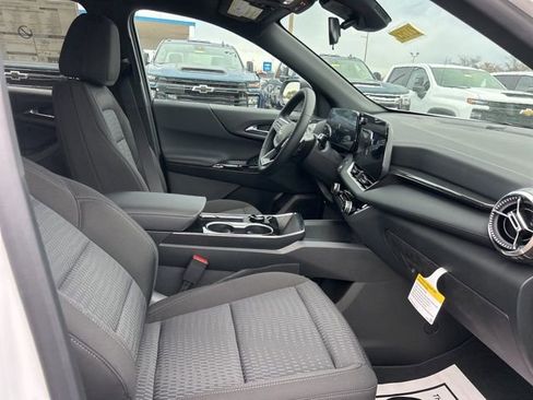 New 2026 Chevrolet Equinox LT image 31