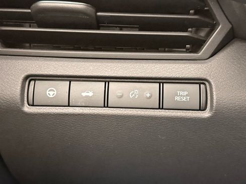 Certified 2023 Nissan Altima 2.5 SV w/ SV Premium Package image 30