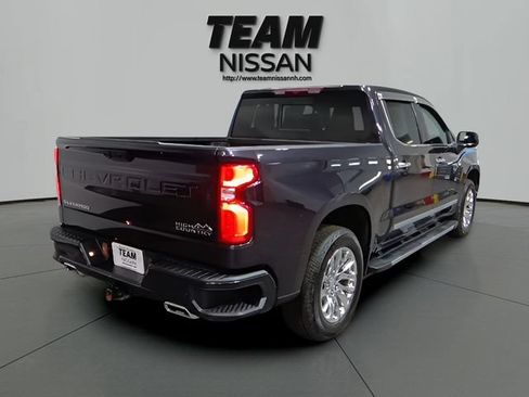 Used 2023 Chevrolet Silverado 1500 High Country w/ High Country Premium Package AWD/4WD image 7