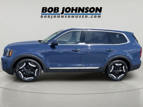 Used 2024 Kia Telluride S w/ S Sunroof Package AWD/4WD image 6