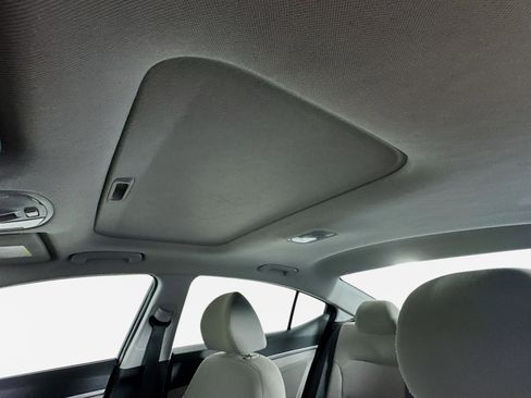 Used 2019 Hyundai Elantra Value Edition image 14