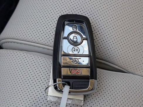 New 2026 Lincoln Aviator Reserve w/ Luxury Package RWD image 31
