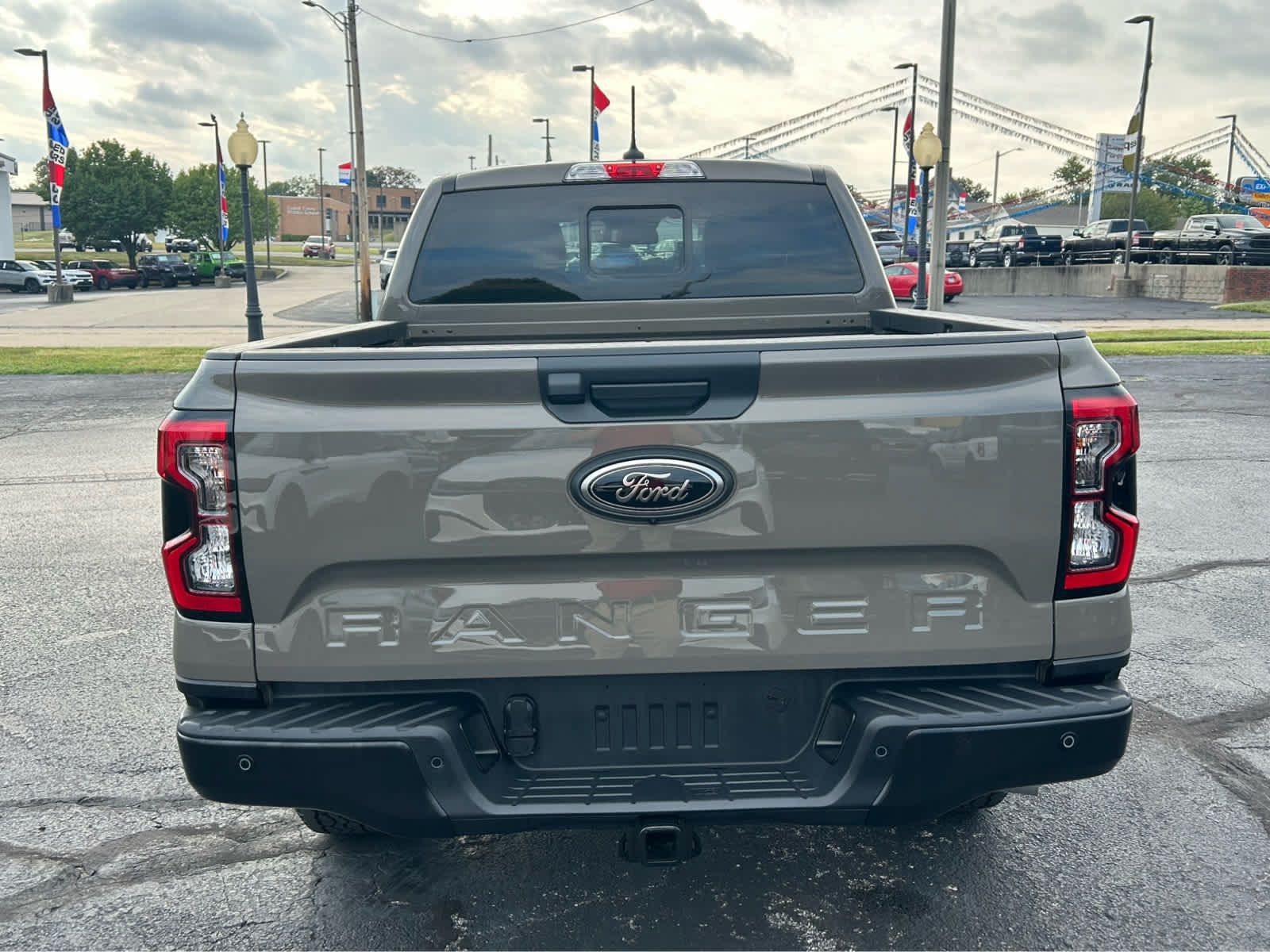 New 2026 Ford Ranger Lariat w/ Black Appearance Package AWD/4WD image 4