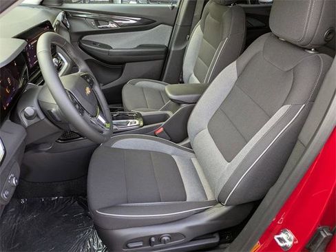 New 2026 Chevrolet TrailBlazer LT w/ Convenience Package image 11
