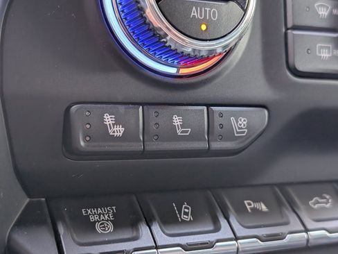 Used 2020 GMC Sierra 2500 Denali w/ Denali Ultimate Package image 31