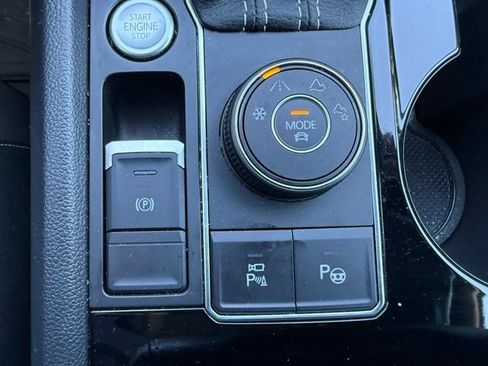 Used 2023 Volkswagen Atlas Cross Sport SEL Premium R-Line AWD/4WD image 14