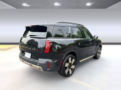 Certified 2025 MINI Cooper Countryman S w/ Comfort Package Max AWD/4WD image 9