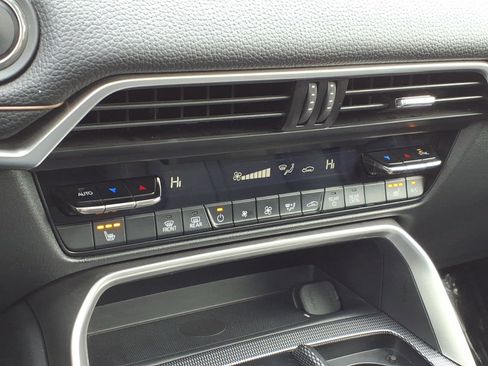 Used 2024 MAZDA CX-90 3.3 Turbo w/ Premium Package image 22