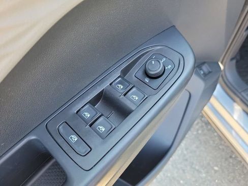 Used 2024 Volkswagen Taos S AWD/4WD image 20