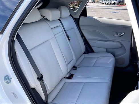 Used 2024 Hyundai Kona Limited image 26