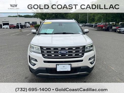Used 2017 Ford Explorer Limited w/ Equipment Group 301A AWD/4WD image 5