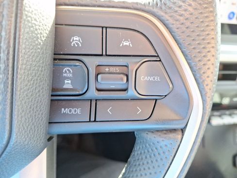 Used 2024 Toyota Tacoma TRD Sport image 21