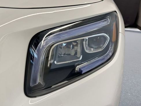 Certified 2022 Mercedes-Benz GLB 250 4MATIC image 7