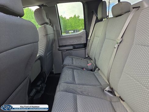 Used 2017 Ford F150 XLT w/ Equipment Group 302A Luxury AWD/4WD image 40