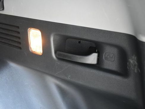 Used 2017 Honda CR-V EX-L image 40