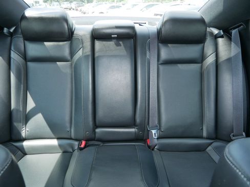 Used 2017 Dodge Charger R/T w/ Plus Group RWD image 13