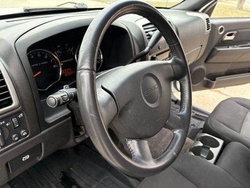 Used 2010 GMC Canyon SLE image 4