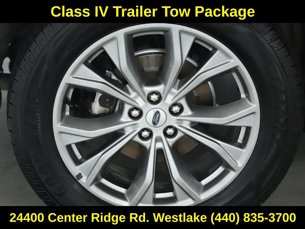 Used 2022 Ford Explorer Limited w/ Equipment Group 301A AWD/4WD image 12