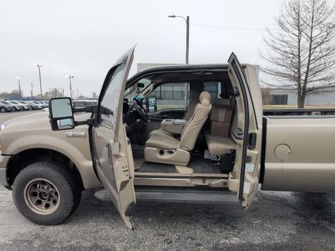 Used 2006 Ford F250 4x4 SuperCab Super Duty image 16