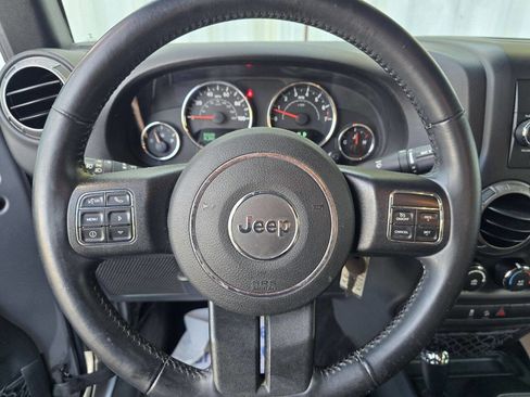Used 2017 Jeep Wrangler Sport w/ Connectivity Group image 17