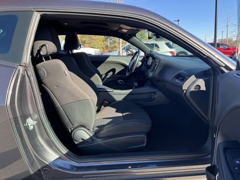 Used 2023 Dodge Challenger GT image 12