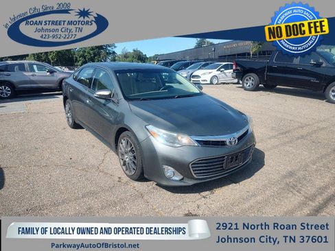 Used 2014 Toyota Avalon XLE Touring FWD image 1