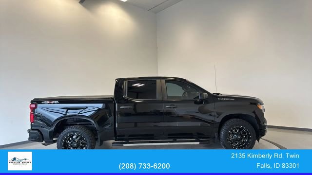 Used 2022 Chevrolet Silverado 1500 Custom AWD/4WD image 8