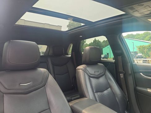 Used 2021 Cadillac XT5 Premium Luxury FWD image 35