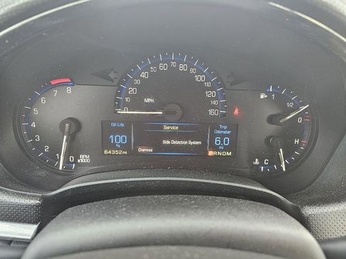 Used 2016 Cadillac XTS Luxury w/ Driver Awareness Package image 23