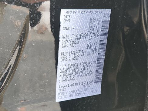 Certified 2024 Nissan Titan SV w/ SV Convenience Package image 27