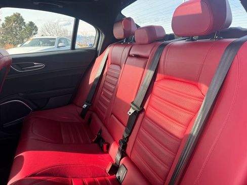 Used 2023 Alfa Romeo Giulia Sprint image 8