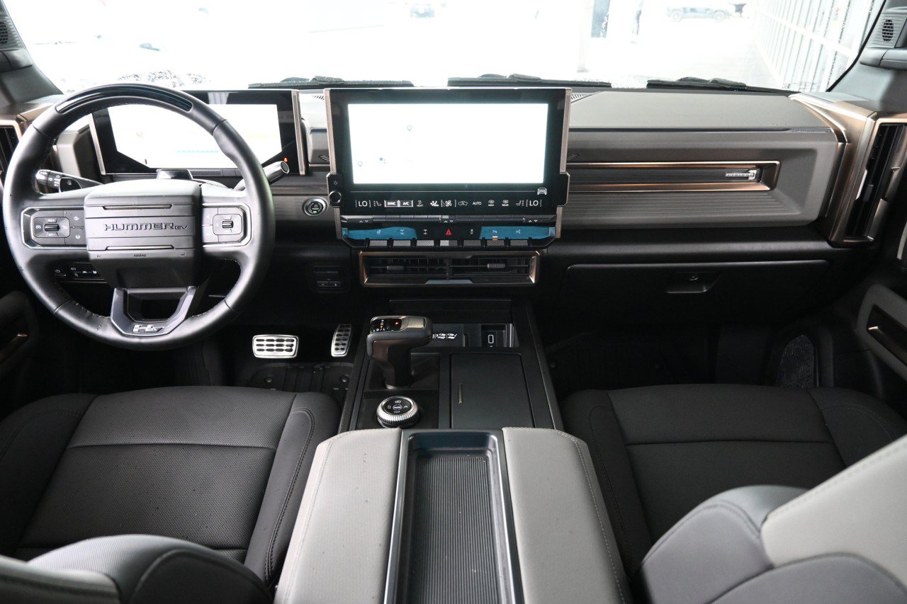 Used 2024 GMC Hummer EV 3X w/ Extreme Off-Road Package AWD/4WD image 7