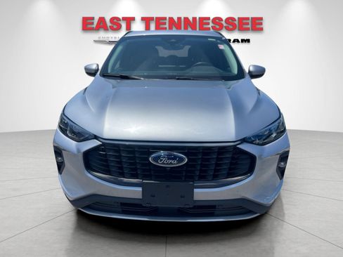 Used 2024 Ford Escape Platinum AWD/4WD image 9