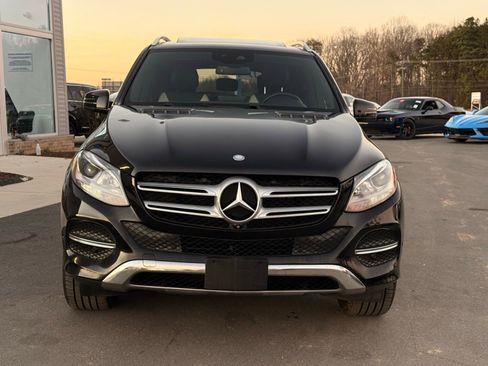 Used 2016 Mercedes-Benz GLE 350 image 2