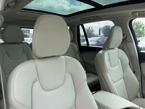 Certified 2024 Volvo XC90 T8 Plus w/ Protection Package Premier AWD/4WD image 11