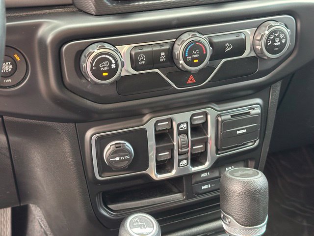 Used 2020 Jeep Wrangler Unlimited Sport AWD/4WD image 29
