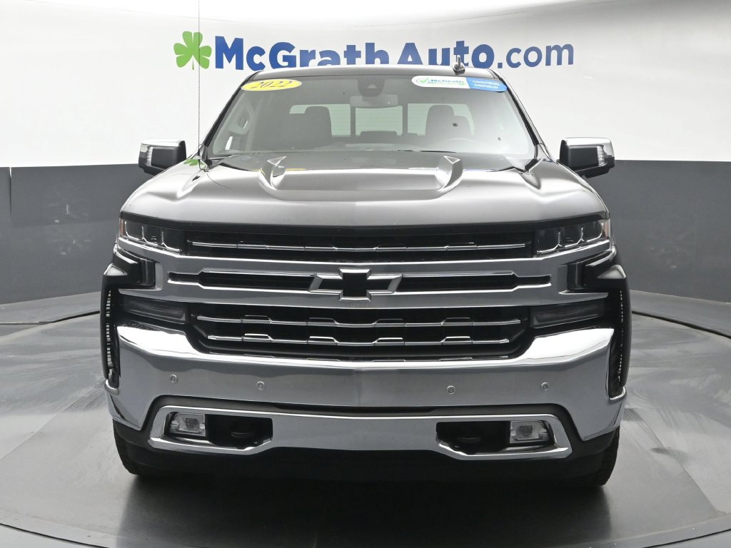 Used 2022 Chevrolet Silverado 1500 LTZ w/ LTZ Premium Package AWD/4WD image 6