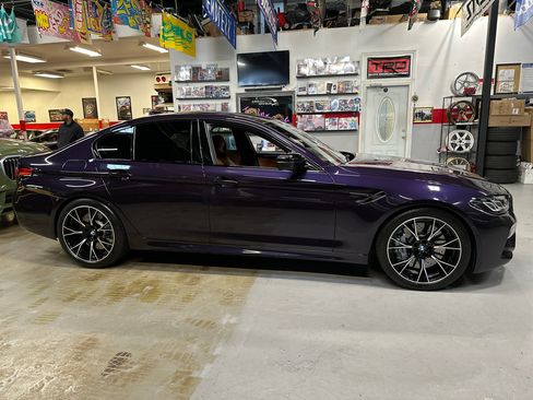 Used 2022 BMW M5 w/ Competition Package image 4